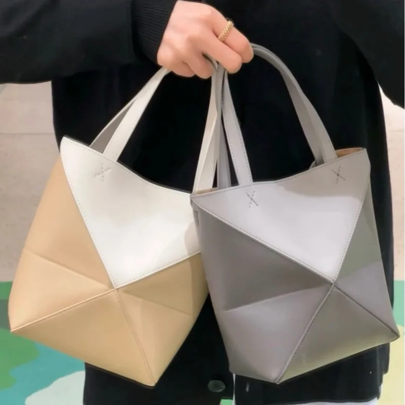 Genuine Leather designer luxury Geometric Bag Large Capacity Fashion Single Shoulder Crossbody Handheld high end the Tote bag
Genuine Leather designer luxury Geometric Bag Large Capacity Fashion Single Shoulder Crossbody Handheld high end the Tote bag