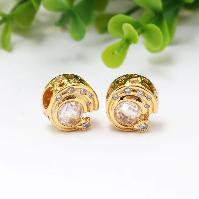 New Original 925 Sterling Silver Bead Gold Color Moon Star Charm Clear CZ Fit Pandora Bracelet DIY Women Girl Jewelry Dropship
New Original 925 Sterling Silver Bead Gold Color Moon Star Charm Clear CZ Fit Pandora Bracelet DIY Women Girl Jewelry Dropship