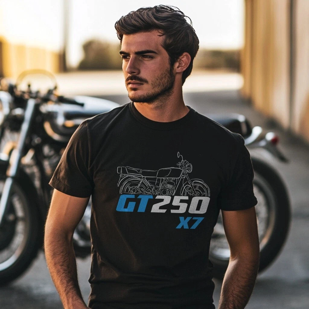 2025 Summer Cotton Round Neck Short Sleeves for Men Women Suzuki GT 250 X7 1978-1981 - Motorcycle T-Shirt for Riders
2025 Summer Cotton Round Neck Short Sleeves for Men Women Suzuki GT 250 X7 1978-1981 - Motorcycle T-Shirt for Riders