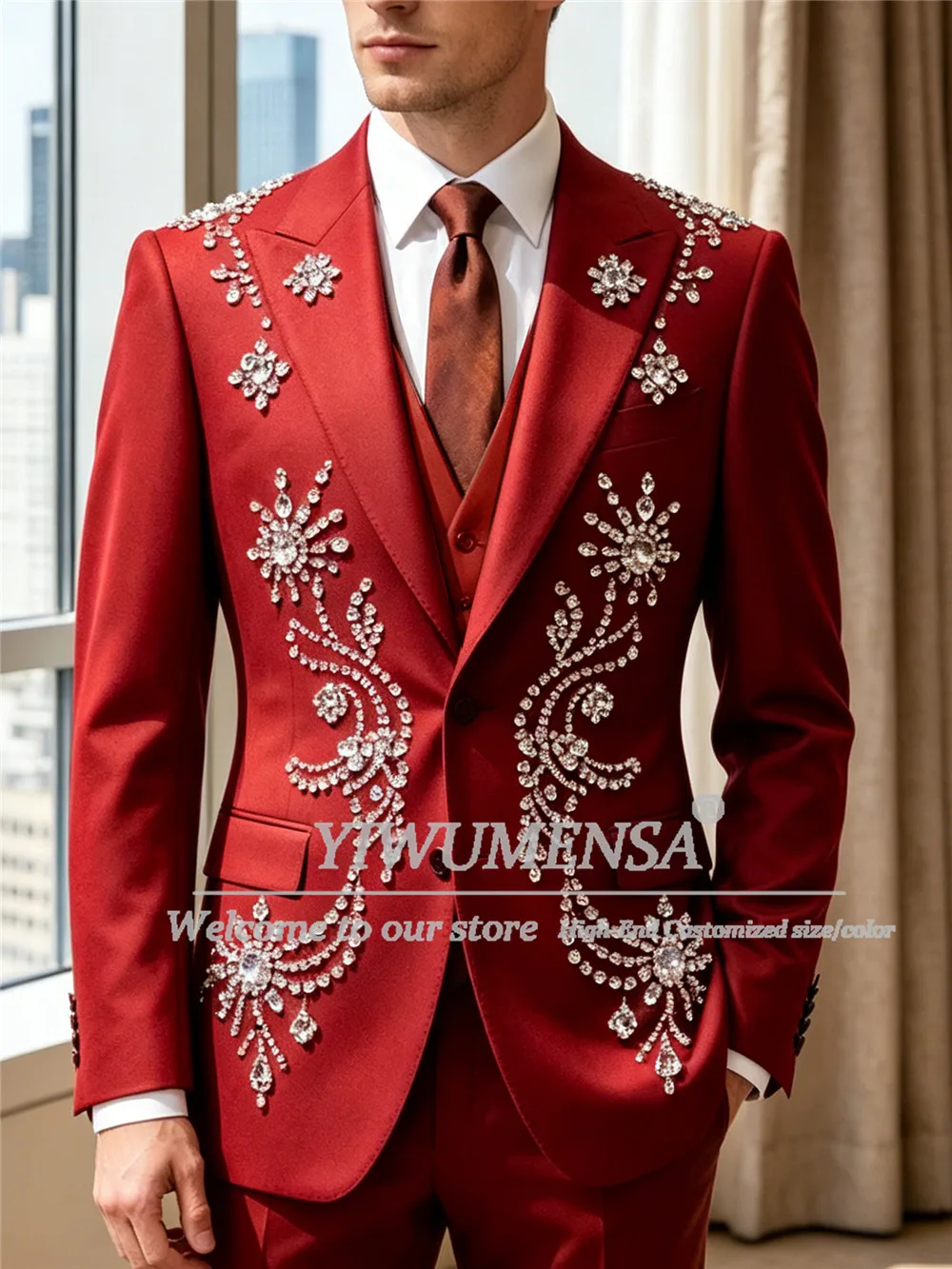 Luxury Jewelry Beaded Tuxedo Suits Men Customized 3 Pieces Sets Groom Wedding Outfit Slim Male Prom Blazers Slim Fit Roap Hombre
Luxury Jewelry Beaded Tuxedo Suits Men Customized 3 Pieces Sets Groom Wedding Outfit Slim Male Prom Blazers Slim Fit Roap Hombre
