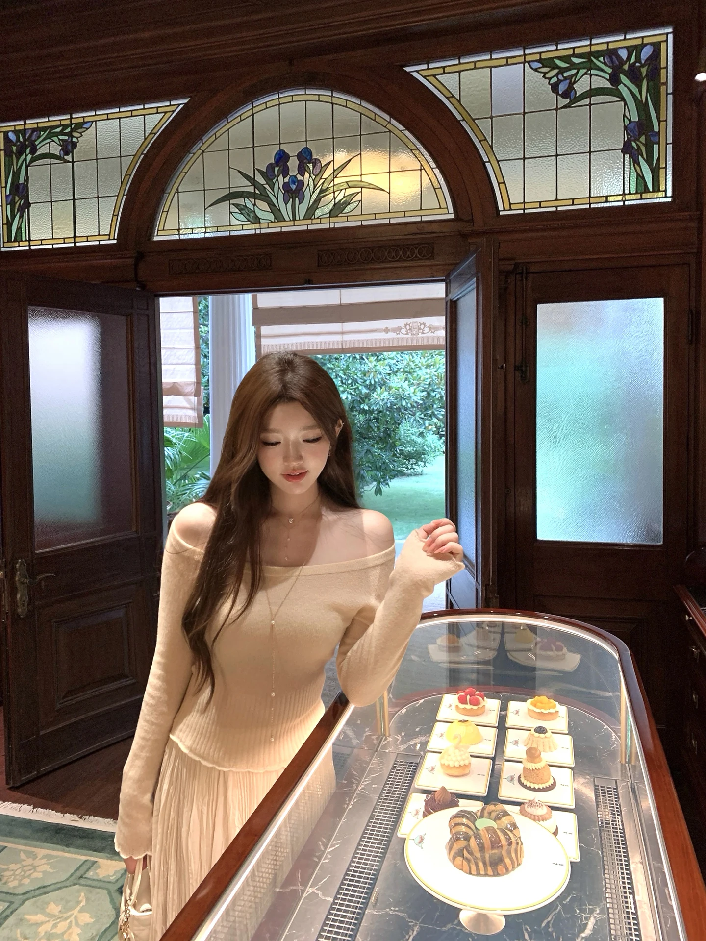 Zhaobao Ni Мягкий шелковистый вязаный топ из верблюжьей шерсти с открытыми плечами для женщин, осенняя новинка, с длинным рукавом, дизайн на одно плечо, женская одежда
Zhaobao Ni Мягкий шелковистый вязаный топ из верблюжьей шерсти с открытыми плечами для женщин, осенняя новинка, с длинным рукавом, дизайн на одно плечо, женская одежда