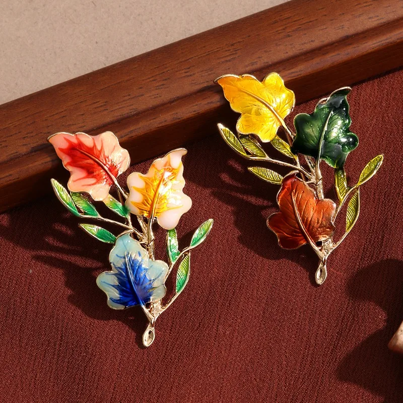 Imitation Enamel Retro Brooch Fashion Niche Design Versatile Clothing Corsage Pin Anti-light Accessories Dress
Imitation Enamel Retro Brooch Fashion Niche Design Versatile Clothing Corsage Pin Anti-light Accessories Dress
