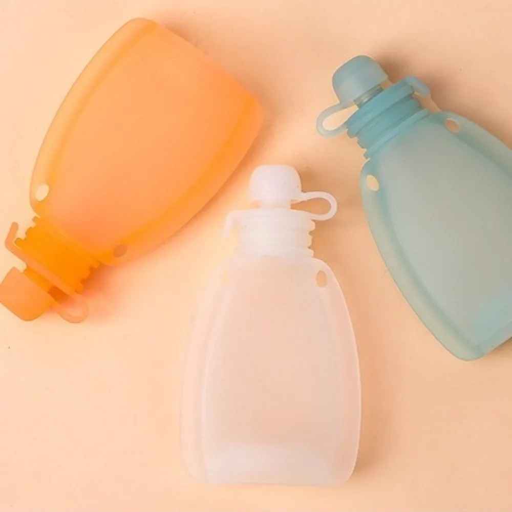 Non BPA Baby Food Pouch 120ml Large Capacity Food Grade Silicone Squeeze Feeder Portable Easy to Storage
Non BPA Baby Food Pouch 120ml Large Capacity Food Grade Silicone Squeeze Feeder Portable Easy to Storage
