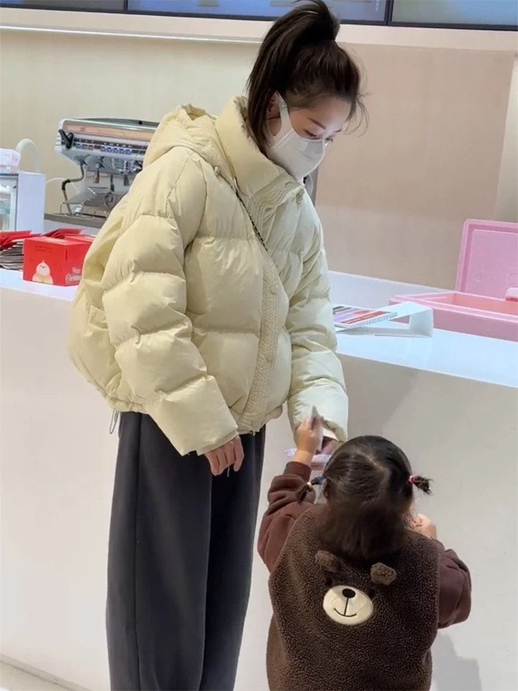 Women's ort Puffer Jaet Winter Coat Thiened Bread Sle Durable Polyester Fiber Hooded Zipper Closure Korean Sle
Women's ort Puffer Jaet Winter Coat Thiened Bread Sle Durable Polyester Fiber Hooded Zipper Closure Korean Sle