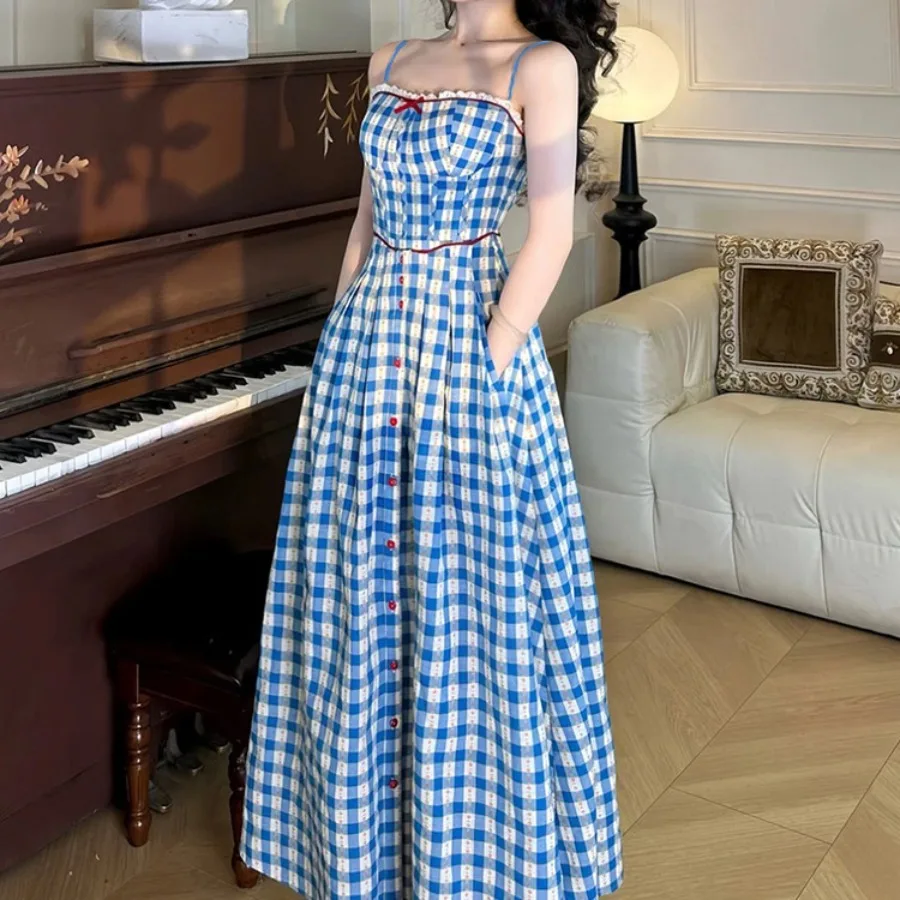 【New style】Temperament new summer retro plaid suspender skirt small figure slimming square collar French splicing dress women's
【New style】Temperament new summer retro plaid suspender skirt small figure slimming square collar French splicing dress women's