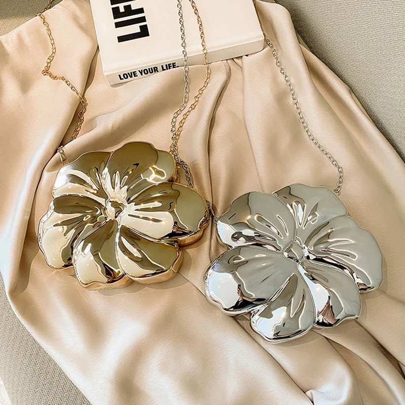 Golden Evening Bag Purses Handbag Luxury Flower Shape Designer shoulder Bags for Women's Party Wedding 2025 Acrylic Clutch Purse
Golden Evening Bag Purses Handbag Luxury Flower Shape Designer shoulder Bags for Women's Party Wedding 2025 Acrylic Clutch Purse