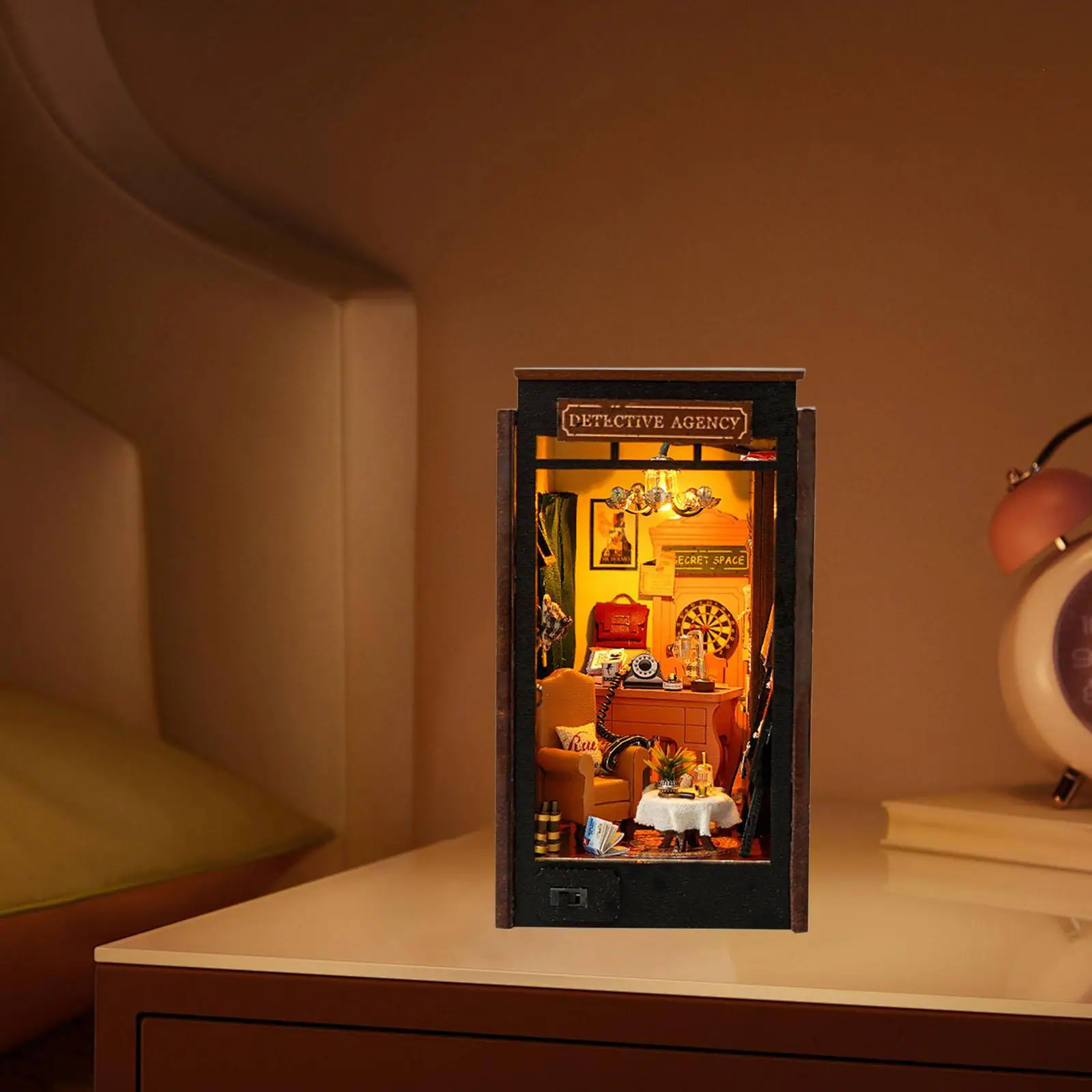 DIY Wooden Miniature Dollhouse Kits Bookend Stand Kits for Birthdays Gift
DIY Wooden Miniature Dollhouse Kits Bookend Stand Kits for Birthdays Gift