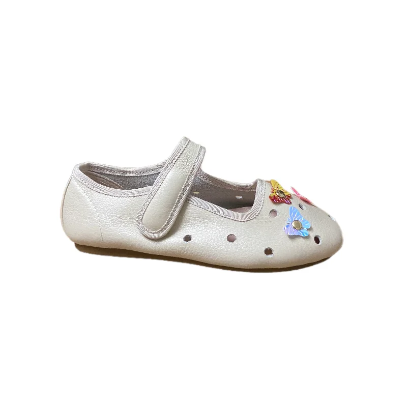 Jinyu New Arrival Butterfly Decoration Princess Shoes Breathable Sandals Summer Real Leather Women's Shoes Fashion Personality
Jinyu New Arrival Butterfly Decoration Princess Shoes Breathable Sandals Summer Real Leather Women's Shoes Fashion Personality