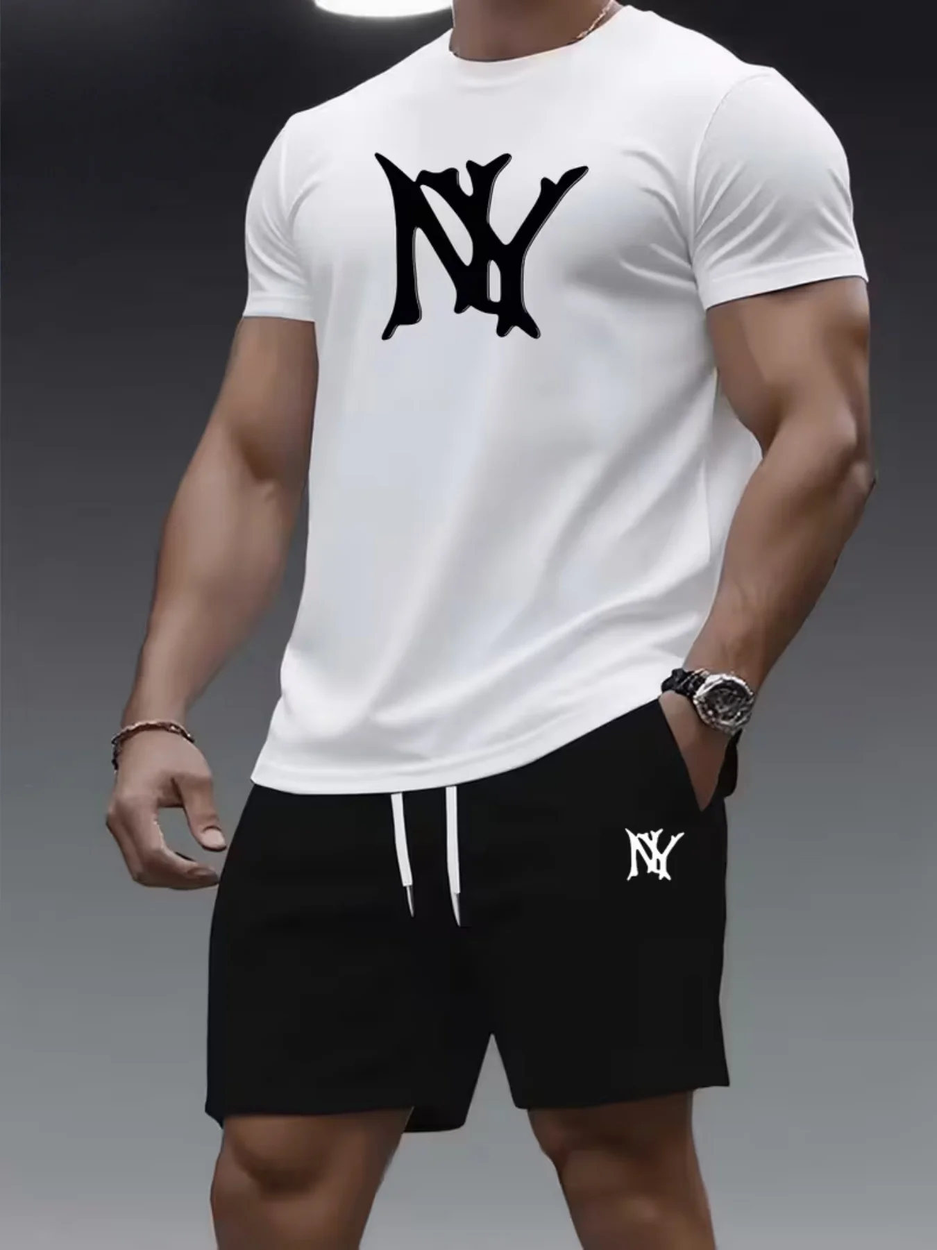 Hot selling letter printed short sleeved T-shirt, wide version, round neck, breathable half sleeve, casual fashion brand, summer
Hot selling letter printed short sleeved T-shirt, wide version, round neck, breathable half sleeve, casual fashion brand, summer