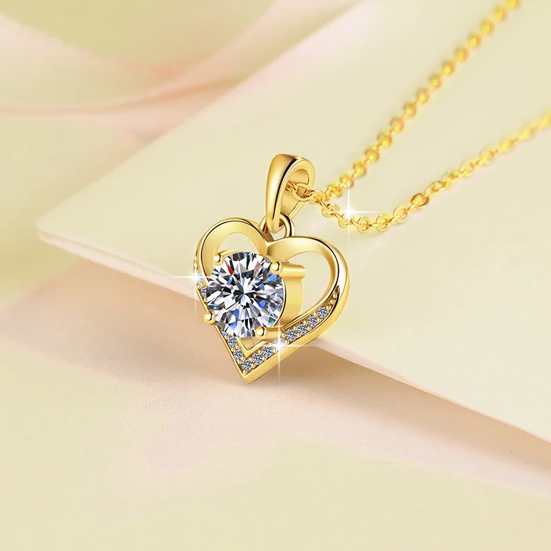 Luxury Solid Real 18k Gold Women's Heart Pendant 1 karat D Color Moissanite Diamond Pendant Necklace
Luxury Solid Real 18k Gold Women's Heart Pendant 1 karat D Color Moissanite Diamond Pendant Necklace