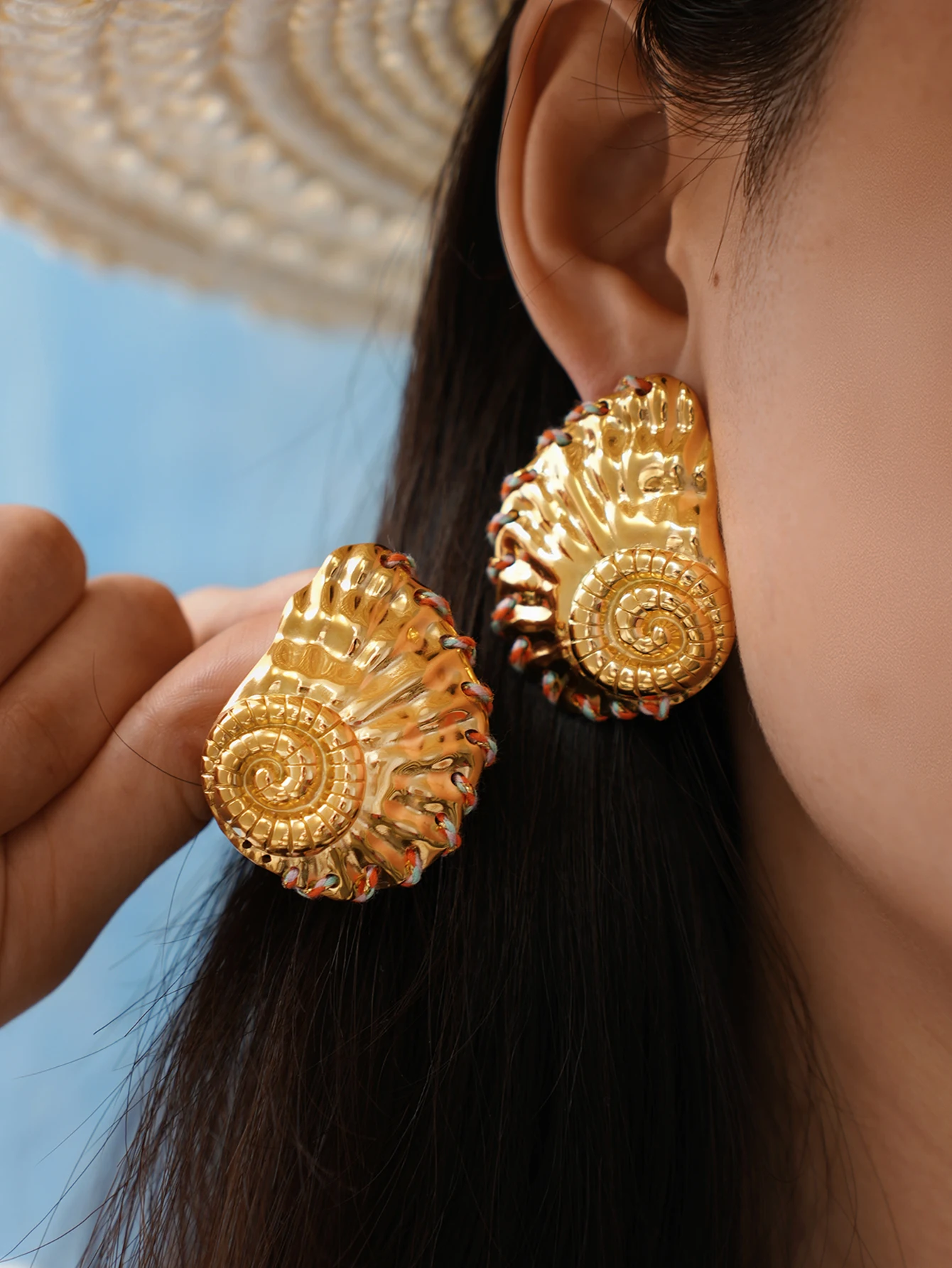 Stainless Steel Waterproof Ribbed Large Shells Thick Sea Shell Stud Earrings Gold Plated Small Snail Shell Conch Ring Party Gift
Stainless Steel Waterproof Ribbed Large Shells Thick Sea Shell Stud Earrings Gold Plated Small Snail Shell Conch Ring Party Gift