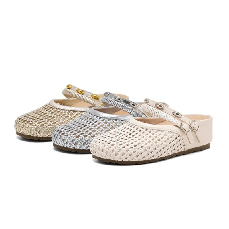 Versatile and Comfortable Summer Mesh Clogs - Breathable, Woven, Closed-toe Slippers for Women
Versatile and Comfortable Summer Mesh Clogs - Breathable, Woven, Closed-toe Slippers for Women