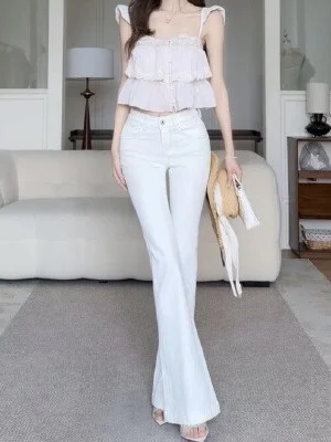 Low Waist Embroidered Flared Jeans Women's Stylish Body Shape Design Dongda Gate New Arrival Casual Cotton Polyester Blend
Low Waist Embroidered Flared Jeans Women's Stylish Body Shape Design Dongda Gate New Arrival Casual Cotton Polyester Blend