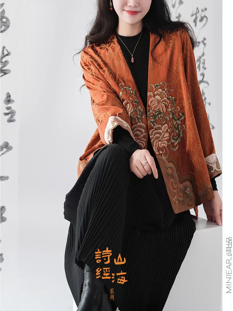 Ele Embroidered Silk Blend Jaet oulder Drape Sve Outerwear Chinese Retro National Sle Luxury Precision Peony Stitch
Ele Embroidered Silk Blend Jaet oulder Drape Sve Outerwear Chinese Retro National Sle Luxury Precision Peony Stitch
