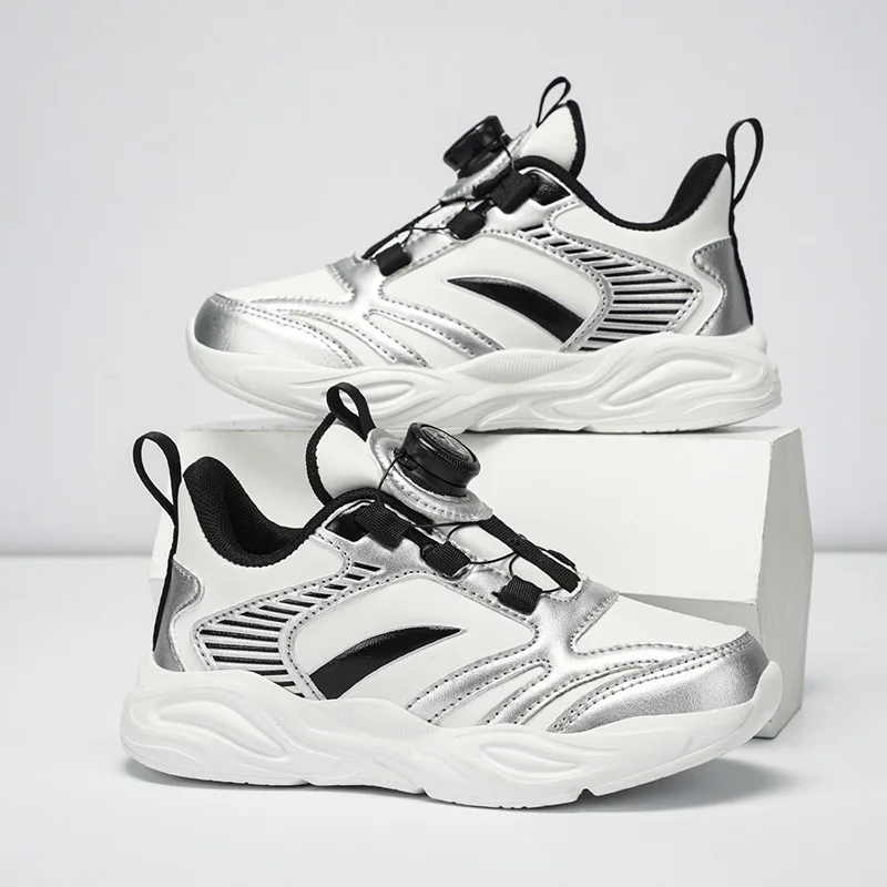 A pair of children's four-season leather upper sports shoes, soft and comfortable running shoes, size 28-40,KT-H-811
A pair of children's four-season leather upper sports shoes, soft and comfortable running shoes, size 28-40,KT-H-811