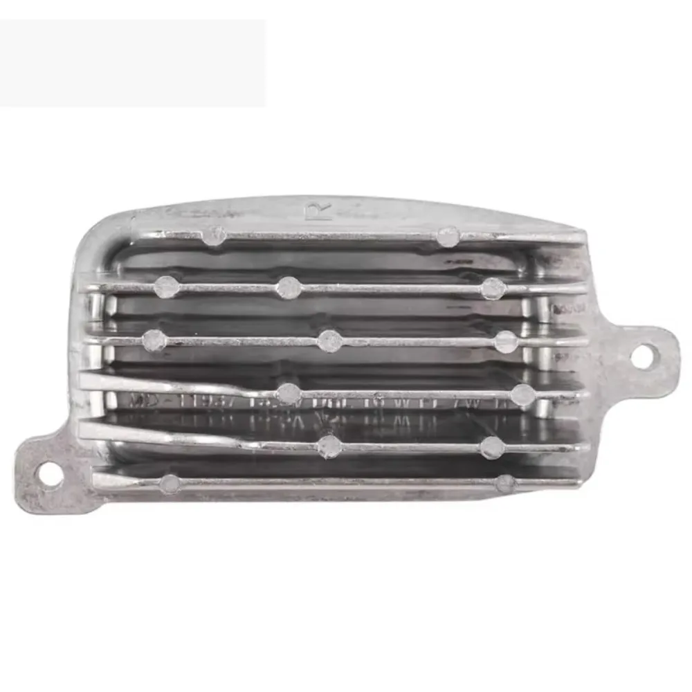 1 par faros lanteros, módulo DRL, unidad Control luces circulación diurna LED 285753299 R. 285759447 R para Renaul
1 par faros lanteros, módulo DRL, unidad Control luces circulación diurna LED 285753299 R. 285759447 R para Renaul