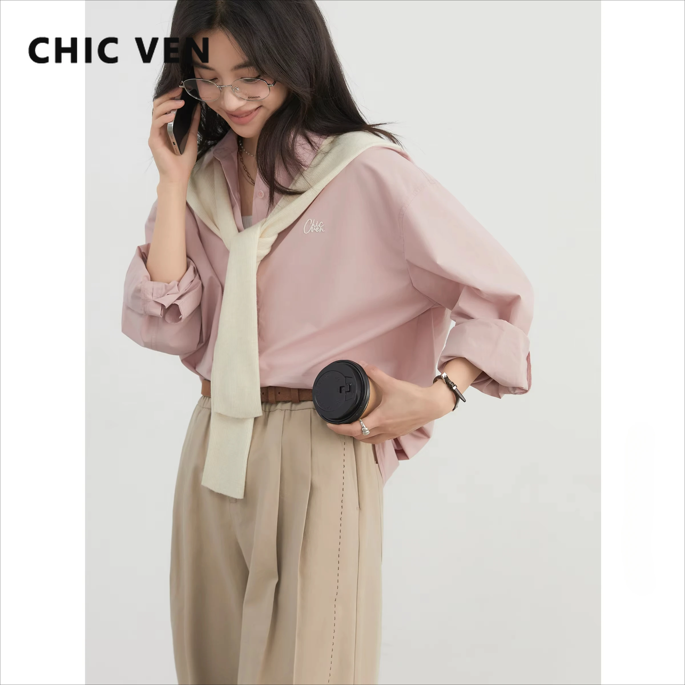 CHIC VEN женские рубашки корейские свободные повседневные однотонные рубашки с длинными рукавами однобортные хлопковые женские блузки весна-лето новинка 2025
CHIC VEN женские рубашки корейские свободные повседневные однотонные рубашки с длинными рукавами однобортные хлопковые женские блузки весна-лето новинка 2025