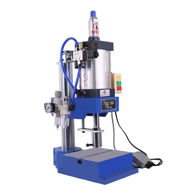 Pneumatic punching machine for paste preparation, cylinder machine, pneumatic punching machine, small pneumatic press.
Pneumatic punching machine for paste preparation, cylinder machine, pneumatic punching machine, small pneumatic press.