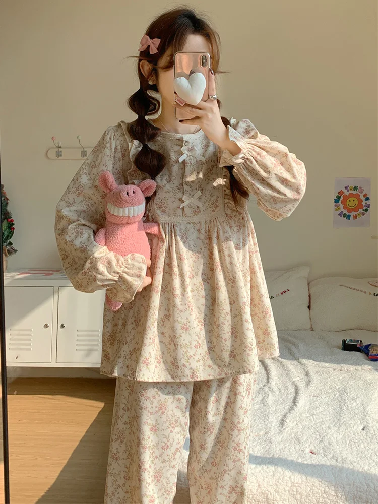 New Home Kawaii Princess Sweet Print NightDress Winter Long Sleeve Pajama Set Women Loose Elegant Casual Comfortable Sleepwear
New Home Kawaii Princess Sweet Print NightDress Winter Long Sleeve Pajama Set Women Loose Elegant Casual Comfortable Sleepwear