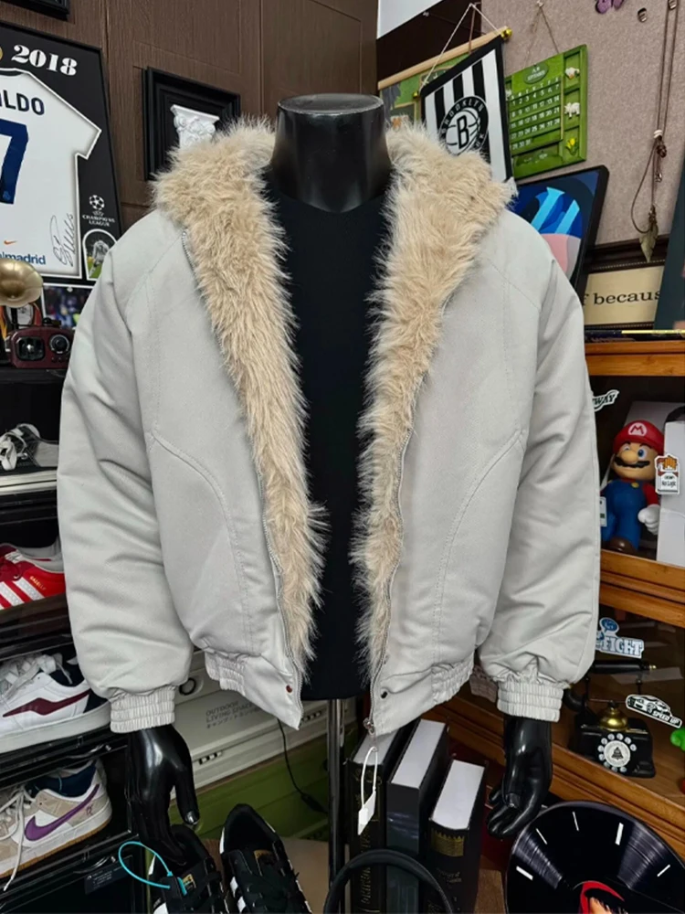 American High Street Vibe Men's Cotton Jaet Winter Thiened Hooded Fur Collar Coat Stand Fit Zipper Closure Casual Wear
American High Street Vibe Men's Cotton Jaet Winter Thiened Hooded Fur Collar Coat Stand Fit Zipper Closure Casual Wear