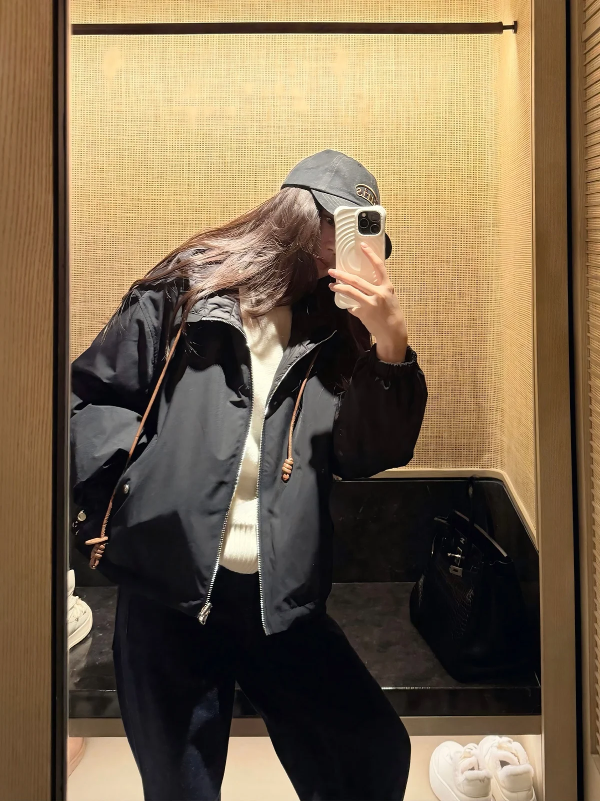 Comfortable Thi Goose down Jaet Women's Hooded Zipper Closure Casual Sle Long Sve Coat Warm Daily Wear by ZONE
Comfortable Thi Goose down Jaet Women's Hooded Zipper Closure Casual Sle Long Sve Coat Warm Daily Wear by ZONE