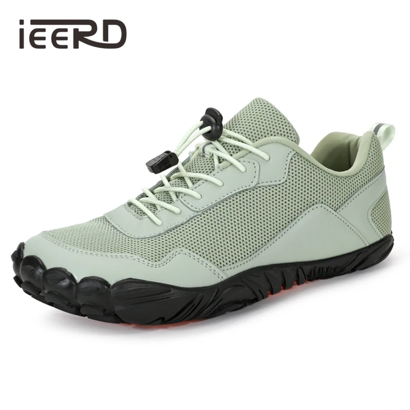 Мужские кроссовки с широким носком, уличная повседневная обувь для мужчин, мягкая нескользящая спортивная обувь, походная обувь с дышащей сеткой
Мужские кроссовки с широким носком, уличная повседневная обувь для мужчин, мягкая нескользящая спортивная обувь, походная обувь с дышащей сеткой