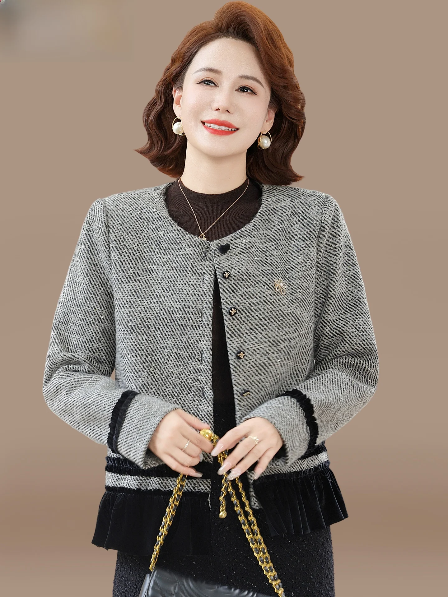 Younger Looking Midlife Mom Autumn Outerwear Women's Faion 2025 New Sle Small Fraance Sle Spring Autumn Cardigan
Younger Looking Midlife Mom Autumn Outerwear Women's Faion 2025 New Sle Small Fraance Sle Spring Autumn Cardigan