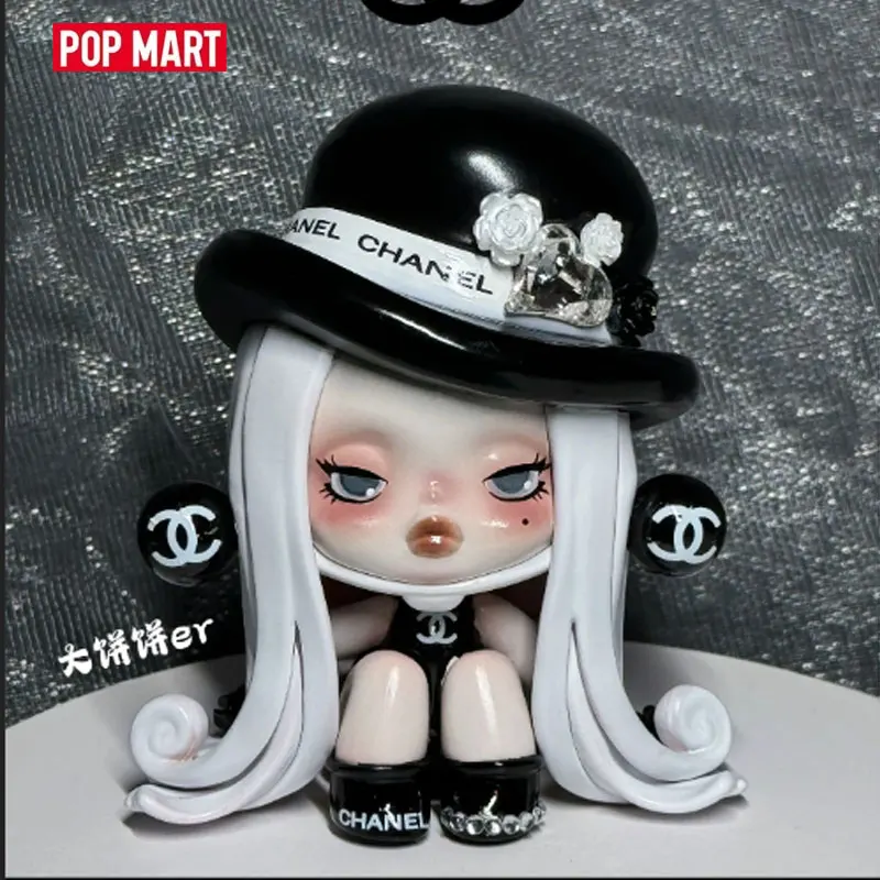 POP MART SKULLPANDA Addams Family Series Blind Box Toys Mystery Box Mistery Figure Caja Surprise Box Kawaii Model Birthday Gift
POP MART SKULLPANDA Addams Family Series Blind Box Toys Mystery Box Mistery Figure Caja Surprise Box Kawaii Model Birthday Gift