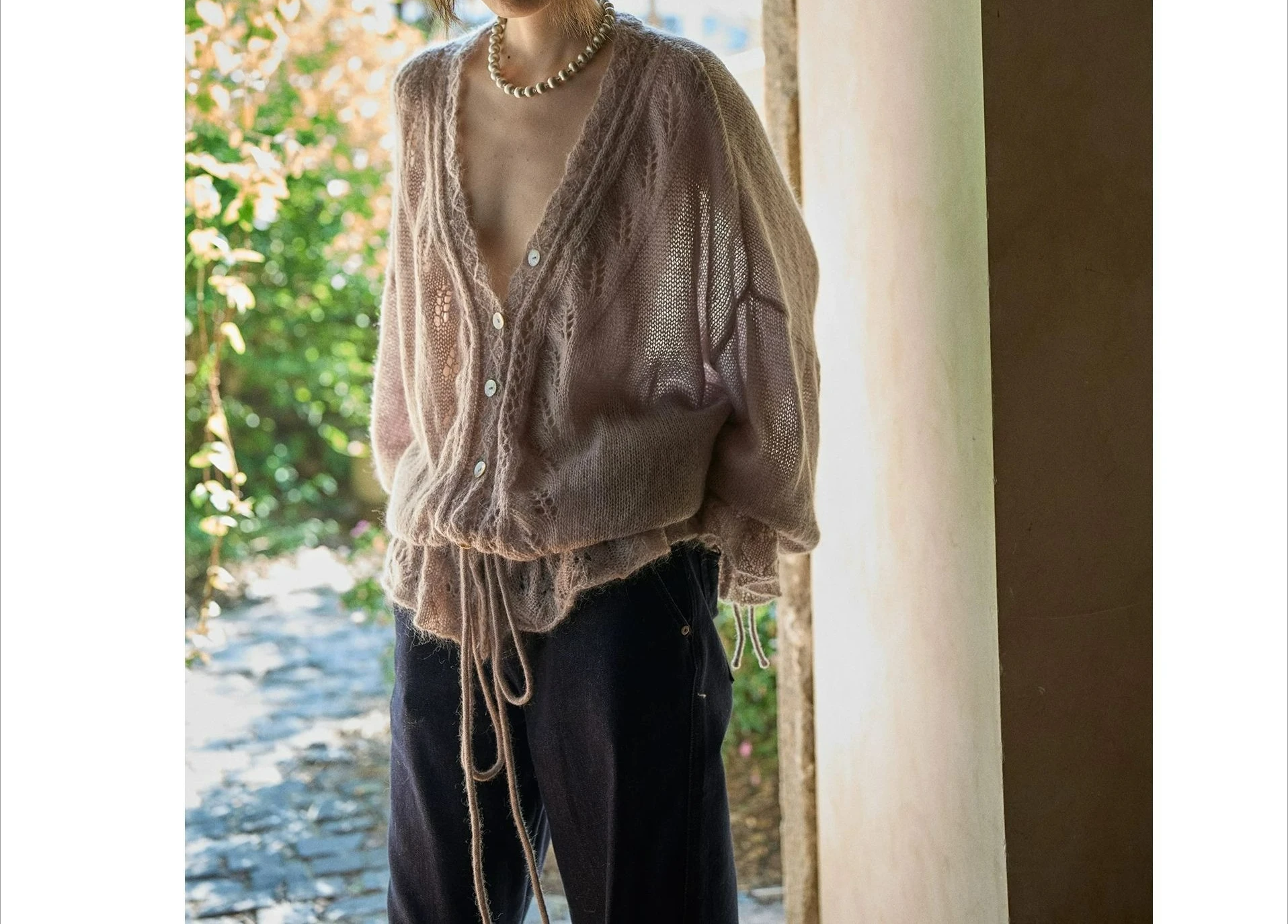 Loose and Lazy Drawstring 2026 New Knitted Cardigan Design Hollow and Versatile Casual V-neck Thin Top
Loose and Lazy Drawstring 2026 New Knitted Cardigan Design Hollow and Versatile Casual V-neck Thin Top