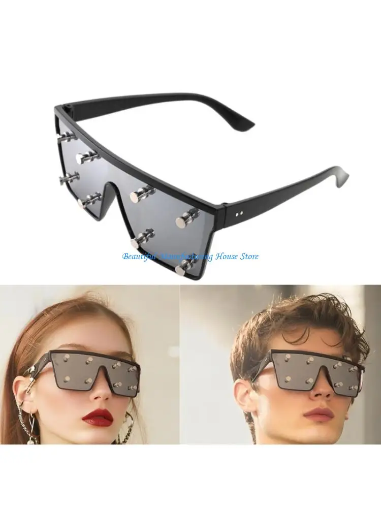E56A Square Frame Sunglasses Metal Studs Detailing Universal Eyeglasses UV400 Eyewear for Various Occasion
E56A Square Frame Sunglasses Metal Studs Detailing Universal Eyeglasses UV400 Eyewear for Various Occasion