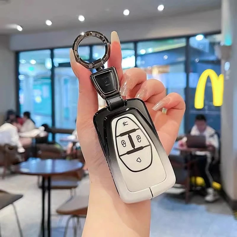 For VinFast Luxury Key Fob Cover - Premium Zinc Alloy Metal Protective Case for VinFast Car Keys
For VinFast Luxury Key Fob Cover - Premium Zinc Alloy Metal Protective Case for VinFast Car Keys