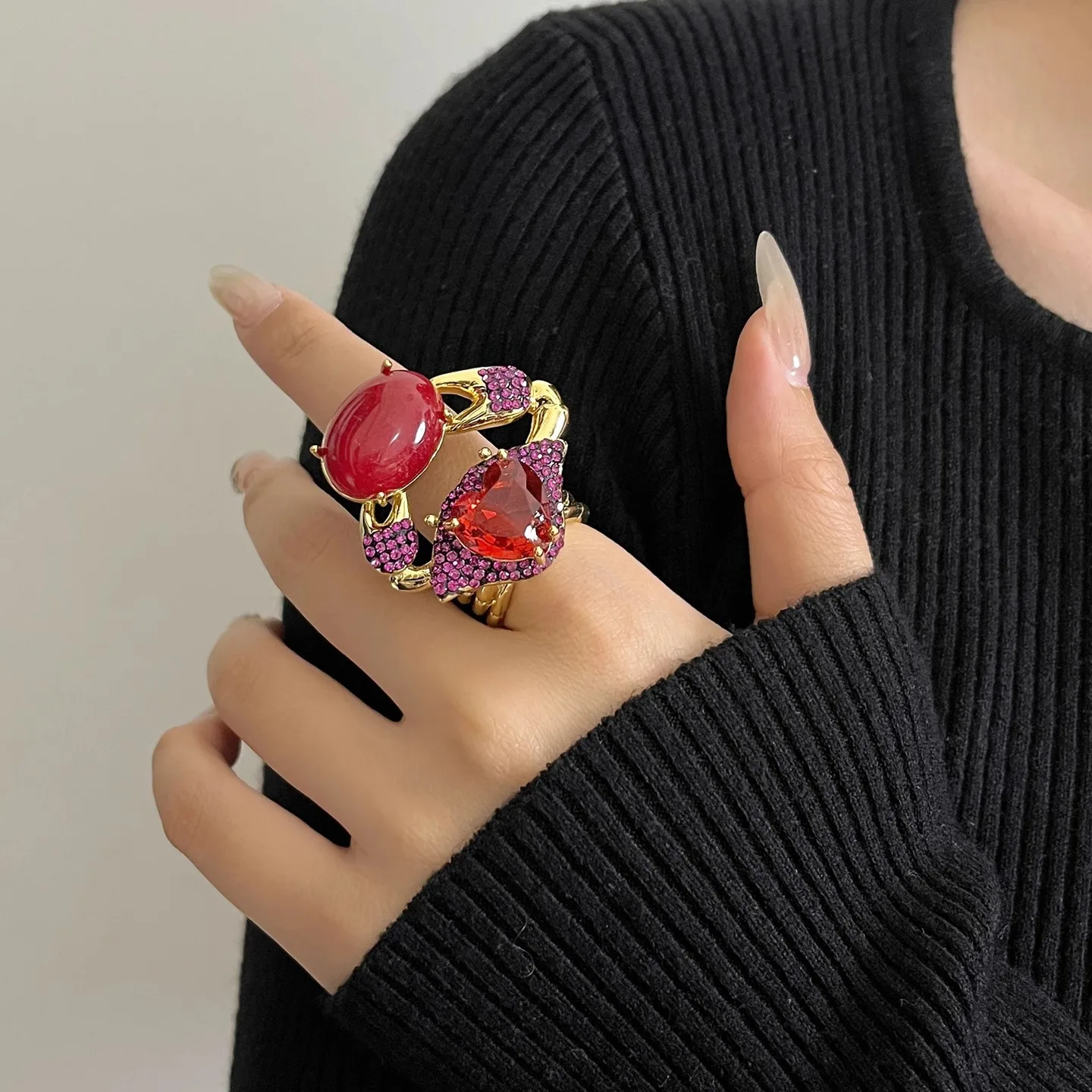large ring for women luxury jewelry zirconia purple pink red white heart stone open ring female party daily wear unique jewelry
large ring for women luxury jewelry zirconia purple pink red white heart stone open ring female party daily wear unique jewelry