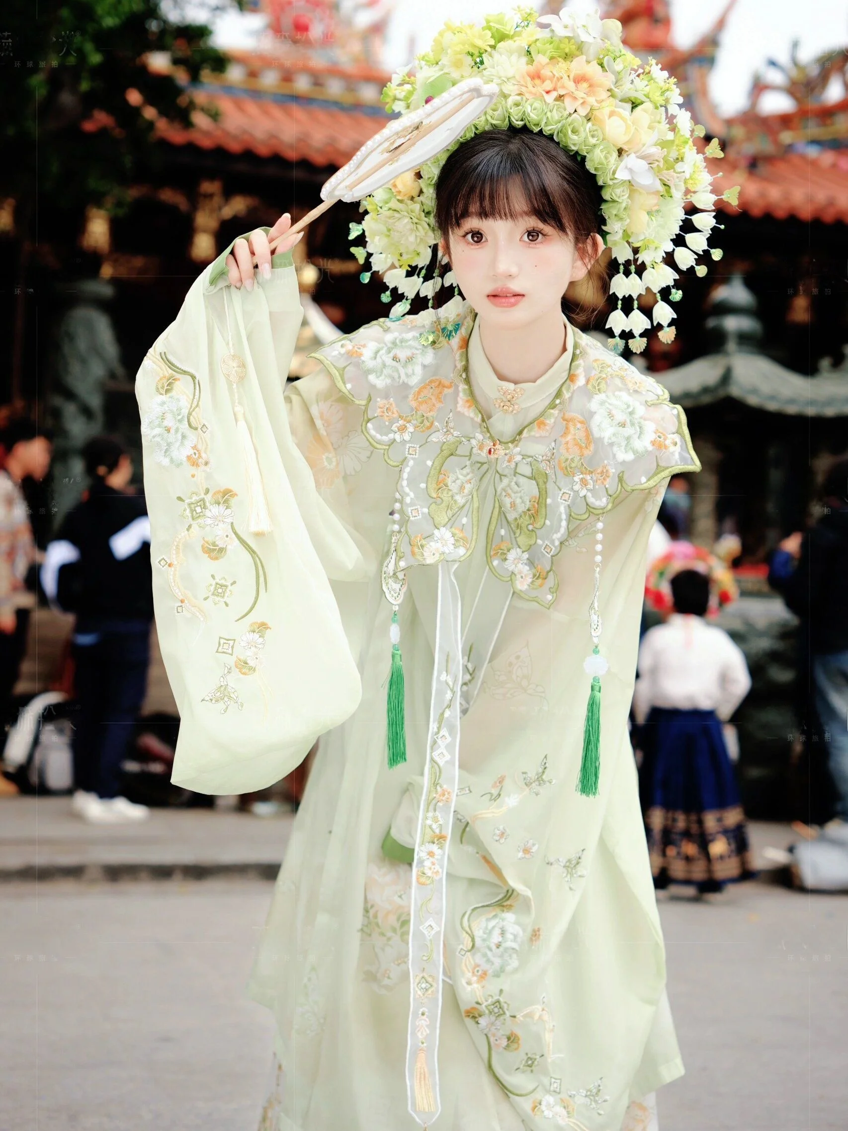 Traditional Hanfu Women's Ancient Costume Ming Dynasty Floral Hairpin Photography Clothing Travel Shoots Ethnic Stage Wear
Traditional Hanfu Women's Ancient Costume Ming Dynasty Floral Hairpin Photography Clothing Travel Shoots Ethnic Stage Wear
