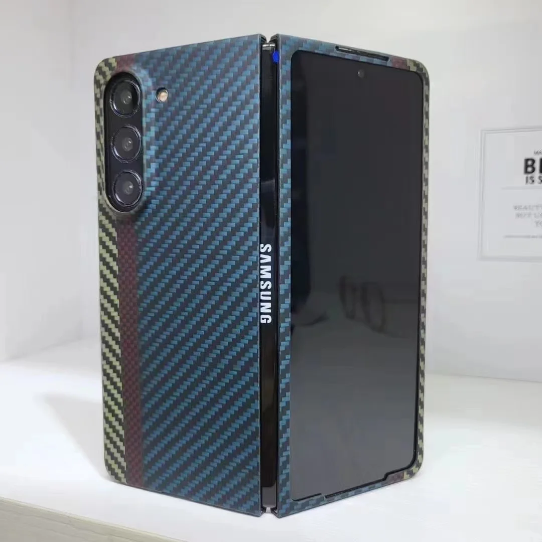 Real Carbon Fiber Case For Samsung Galaxy Z Fold 5 Luxury Tricolor Aramid Fiber Armor Cover for Galaxy Z Fold 5 case couque
Real Carbon Fiber Case For Samsung Galaxy Z Fold 5 Luxury Tricolor Aramid Fiber Armor Cover for Galaxy Z Fold 5 case couque