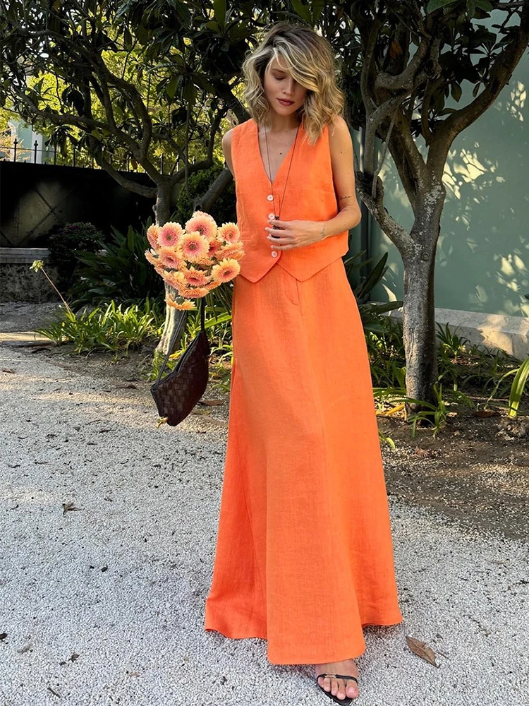 Women’s Retro 2 Piece Summer Long Skirt Set Solid Color Sleeveless Deep V Neck Crop Tops and Bodycon Slim Maxi Skirt Set Outfit
Women’s Retro 2 Piece Summer Long Skirt Set Solid Color Sleeveless Deep V Neck Crop Tops and Bodycon Slim Maxi Skirt Set Outfit