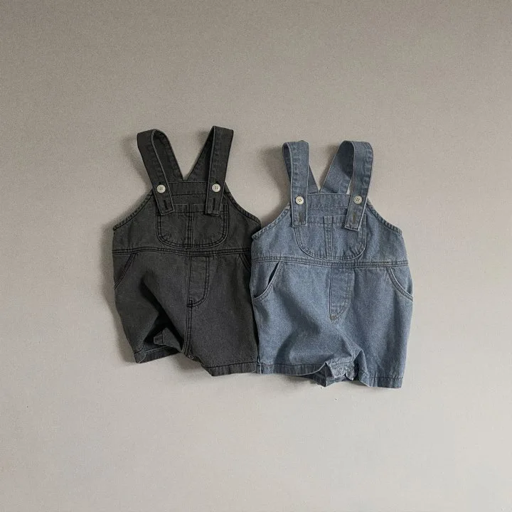 2025 Summer New Baby Sleeveless Denim Jumpsuit Infant Boy Loose Strap Shorts Toddler Girls Casual Overalls Baby Clothes
2025 Summer New Baby Sleeveless Denim Jumpsuit Infant Boy Loose Strap Shorts Toddler Girls Casual Overalls Baby Clothes