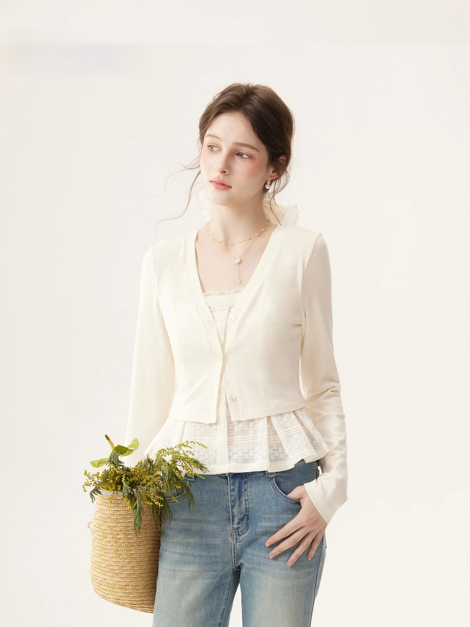 Cindral New Knitted Cardigan Women's Fake Two-Piece Embroidery Slimming ort White Inner Top Commute Sle Thin Fabric Long ...
Cindral New Knitted Cardigan Women's Fake Two-Piece Embroidery Slimming ort White Inner Top Commute Sle Thin Fabric Long ...