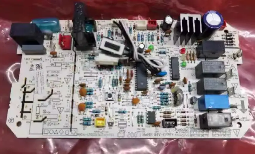 New Midea Air Conditioning External Unit Main Board Control Board KSA-KT3FR130W N1-5A0T4 17122000A11786
New Midea Air Conditioning External Unit Main Board Control Board KSA-KT3FR130W N1-5A0T4 17122000A11786
