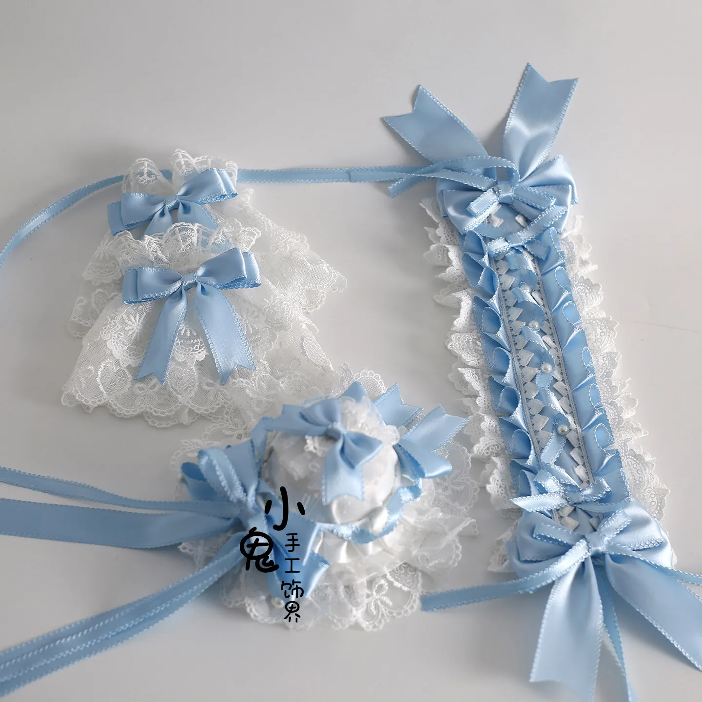 Lace Headband Bnt Headband Rose Lolita Hair Accessories Hand Sleeve Original Light Blue Showa Doll Bonnet Top Hat
Lace Headband Bnt Headband Rose Lolita Hair Accessories Hand Sleeve Original Light Blue Showa Doll Bonnet Top Hat