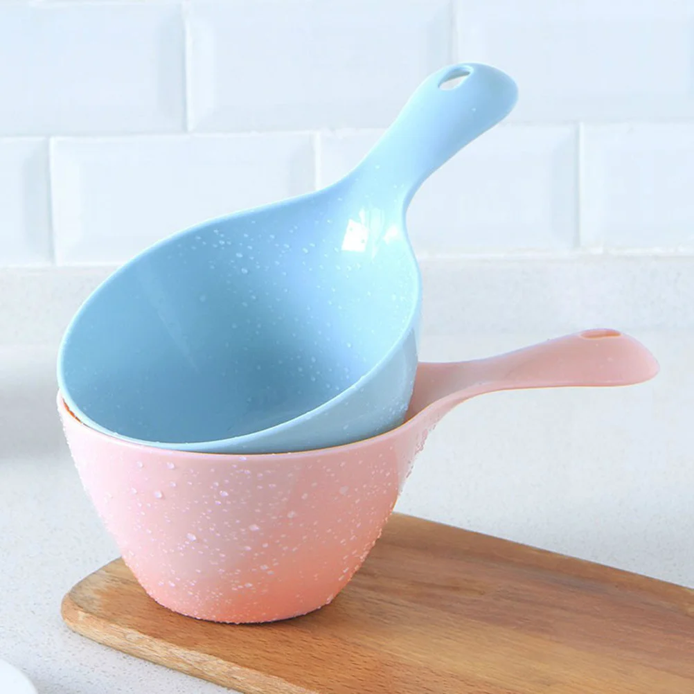 1 шт. пластиковый ковш для воды с широкой ручкой, сверхмощный ковш для бытовой садовой ванны, кухни, контейнер для совок, синий
1 шт. пластиковый ковш для воды с широкой ручкой, сверхмощный ковш для бытовой садовой ванны, кухни, контейнер для совок, синий