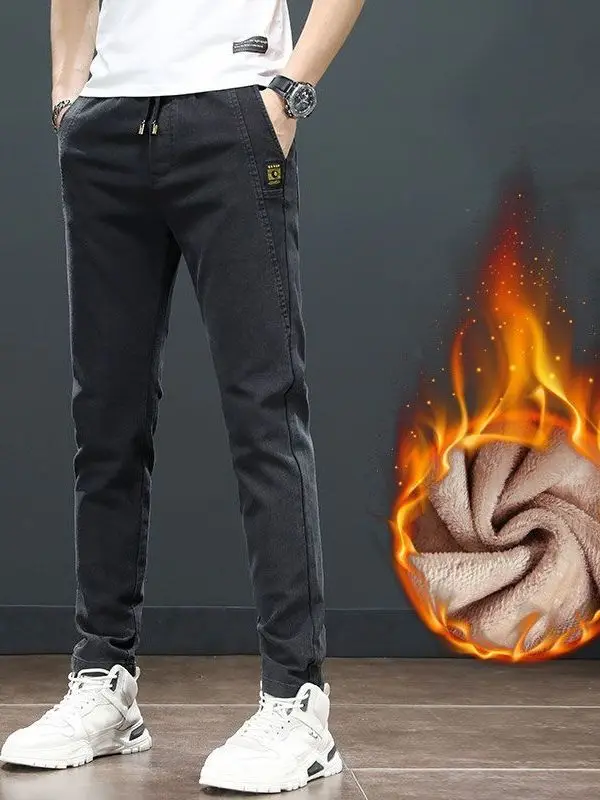 Утепленные эластичные повседневные брюки для мужчин, свободные прямые брюки, длинные, осенне-зимние, теплые, с эластичным поясом, больших размеров, рабочая одежда
Утепленные эластичные повседневные брюки для мужчин, свободные прямые брюки, длинные, осенне-зимние, теплые, с эластичным поясом, больших размеров, рабочая одежда