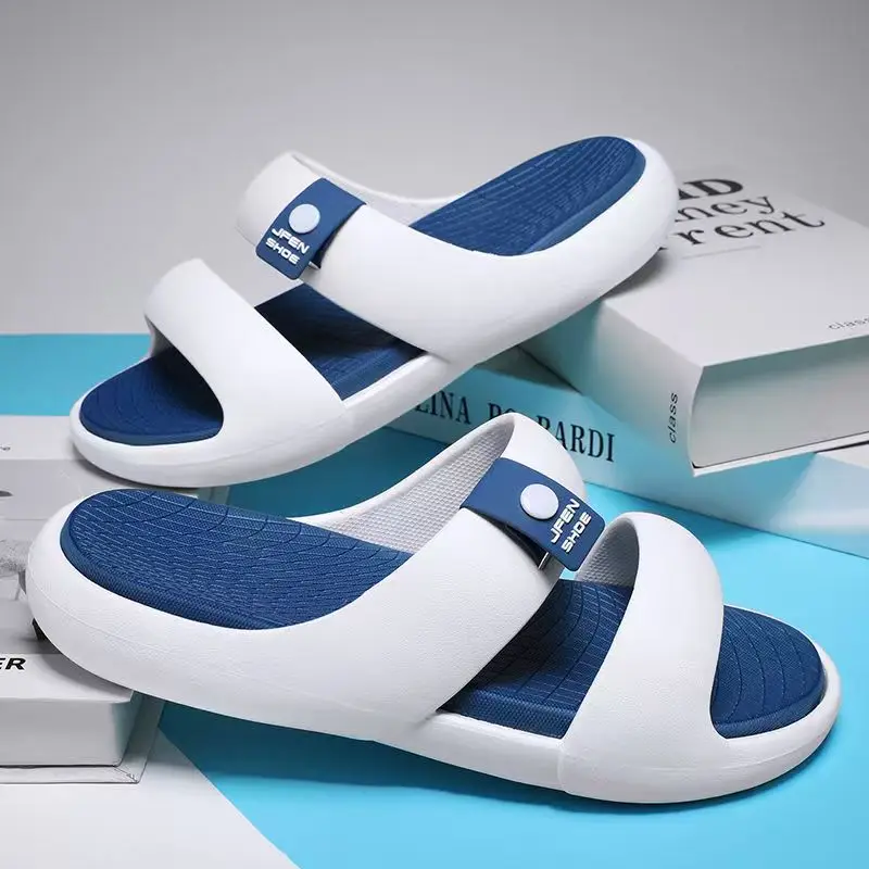 Мужские летние новые уличные пляжные спортивные тапочки на мягкой подошве, нескользящие легкие домашние тапочки с открытым носком на плоской подошве, тапочки для ванной комнаты 
Мужские летние новые уличные пляжные спортивные тапочки на мягкой подошве, нескользящие легкие домашние тапочки с открытым носком на плоской подошве, тапочки для ванной комнаты