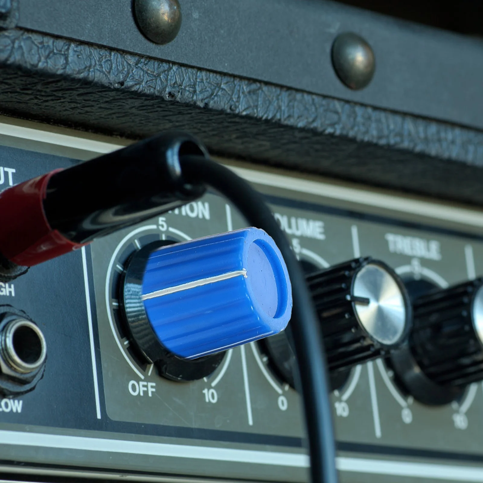 Guitar Effects Knobs Volume Tone Control Caps Electric Bass Knobs Potentiometer Parts Guitar Sound Knob ABS Plastic Long Lasting
Guitar Effects Knobs Volume Tone Control Caps Electric Bass Knobs Potentiometer Parts Guitar Sound Knob ABS Plastic Long Lasting