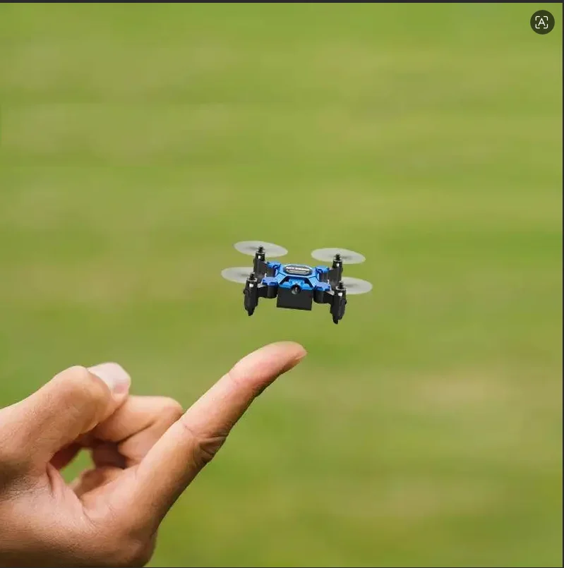 Mini folding drone, remote-controlled aircraft, aerial photography quadcopter, toy, small, shockproof helicopter
Mini folding drone, remote-controlled aircraft, aerial photography quadcopter, toy, small, shockproof helicopter