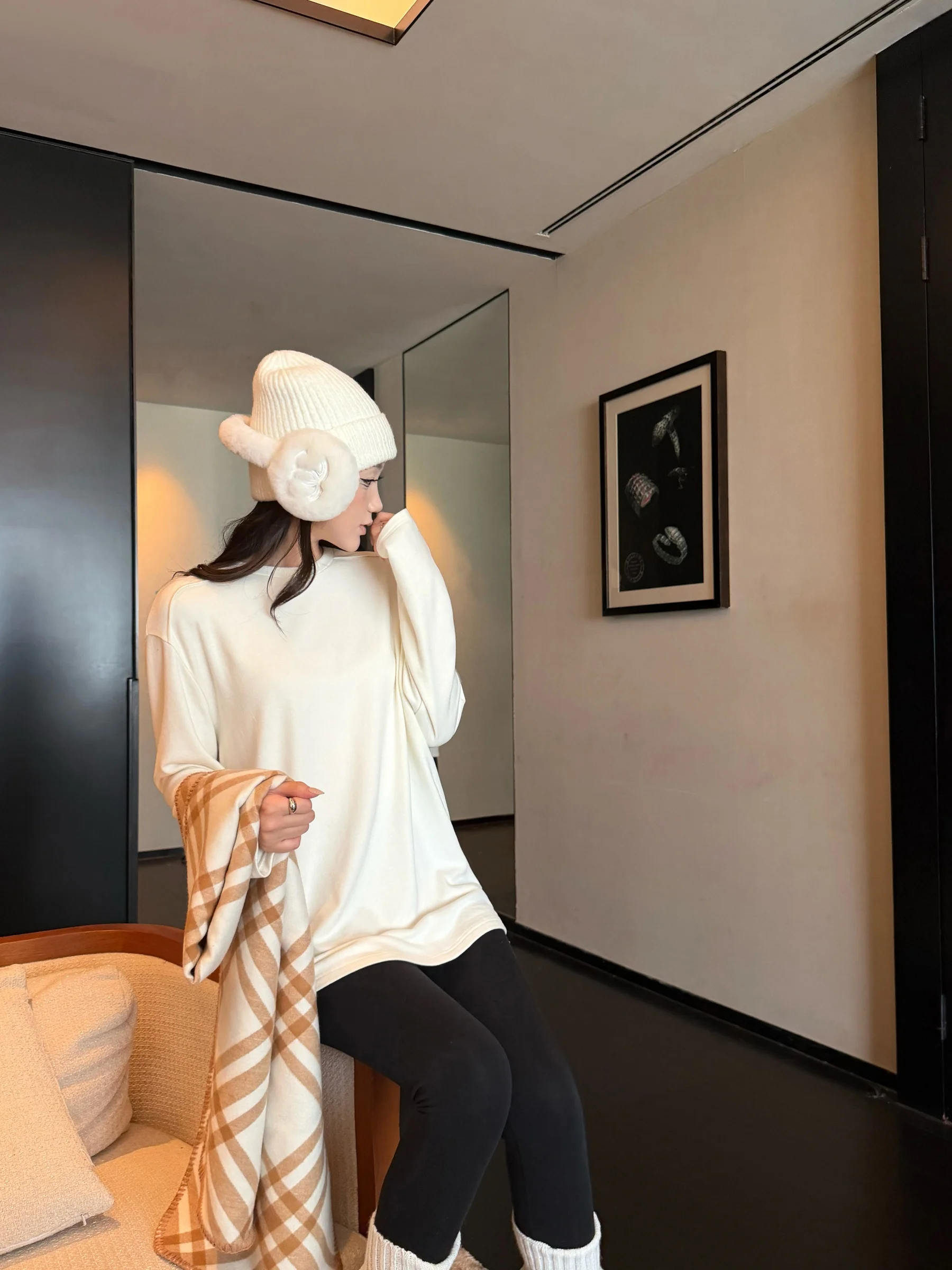 Футболка 5werkwen Double Version с длинным рукавом, на флисовой подкладке, универсальный крой, разноцветная, из мериносовой шерсти, свободного кроя
Футболка 5werkwen Double Version с длинным рукавом, на флисовой подкладке, универсальный крой, разноцветная, из мериносовой шерсти, свободного кроя