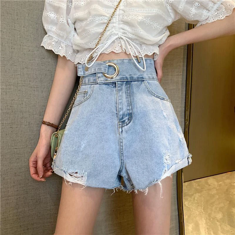 Women A-Line Wide Leg Tassel Denim Shorts Korean Fashion Girdle Button Ripped Jean Shorts Harajuku Basic Simple Blue Hot Pants
Women A-Line Wide Leg Tassel Denim Shorts Korean Fashion Girdle Button Ripped Jean Shorts Harajuku Basic Simple Blue Hot Pants