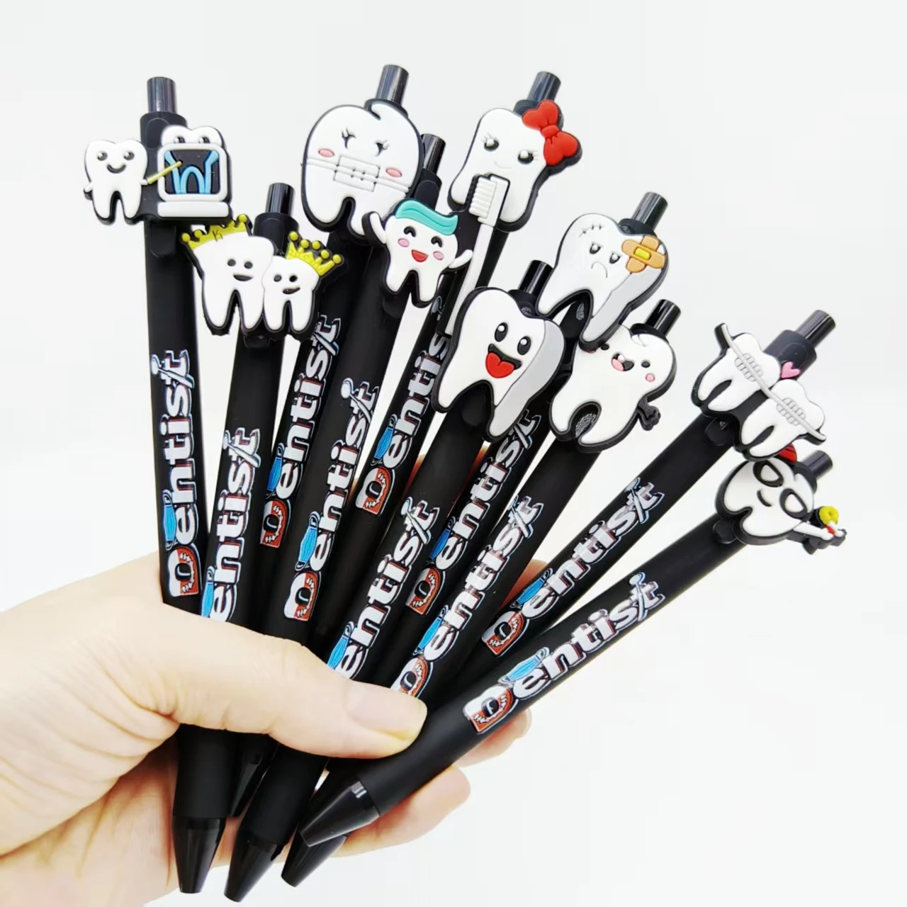 9 шт./15 шт., шариковая ручка World Love Tooth Day, черная серия, гелевая ручка для моделирования зубов с принтом
9 шт./15 шт., шариковая ручка World Love Tooth Day, черная серия, гелевая ручка для моделирования зубов с принтом