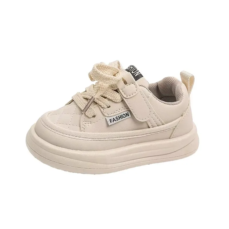 Fashion Girls Shoes 2025 Autumn New Kids Sneakers Soft Soled Anti Slip Boys' Shoe Simple Versatile Girls' Casual Shoes Tenis
Fashion Girls Shoes 2025 Autumn New Kids Sneakers Soft Soled Anti Slip Boys' Shoe Simple Versatile Girls' Casual Shoes Tenis