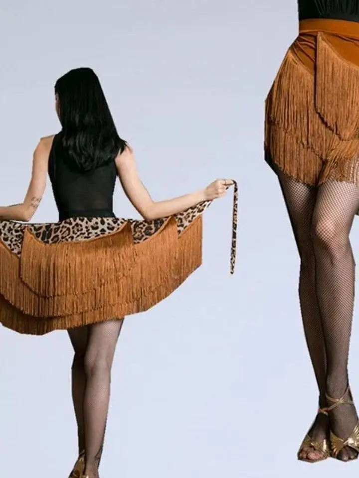 Latin dance skirt adult hip scarf half skirt national standard dance tassel skirt Dance Performance Waist hip Scarf
Latin dance skirt adult hip scarf half skirt national standard dance tassel skirt Dance Performance Waist hip Scarf