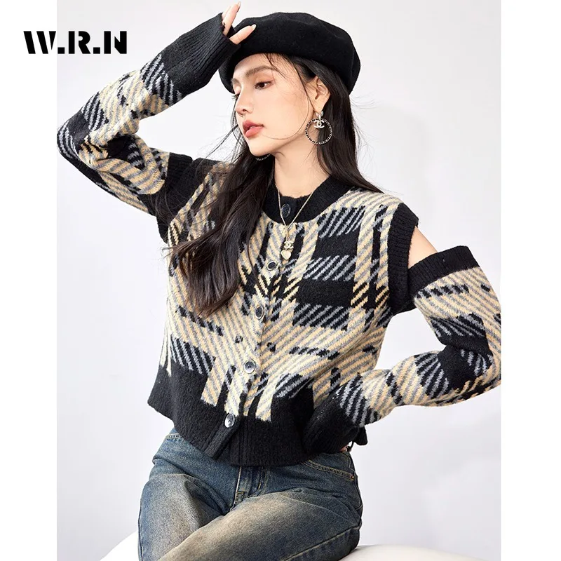 2023 Autumn Winter Casual O-Neck Knitting Long Sleeve Cardigans Women Hotsweet Plaid Single Breasted Hollow Out Sexy Sweater
2023 Autumn Winter Casual O-Neck Knitting Long Sleeve Cardigans Women Hotsweet Plaid Single Breasted Hollow Out Sexy Sweater